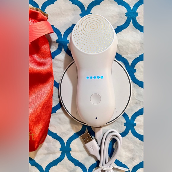 SOLD! | Nebulyft R1 Multipolar RF Anti-Aging Device ~orig $499~in Org Box - Picture 4 of 8